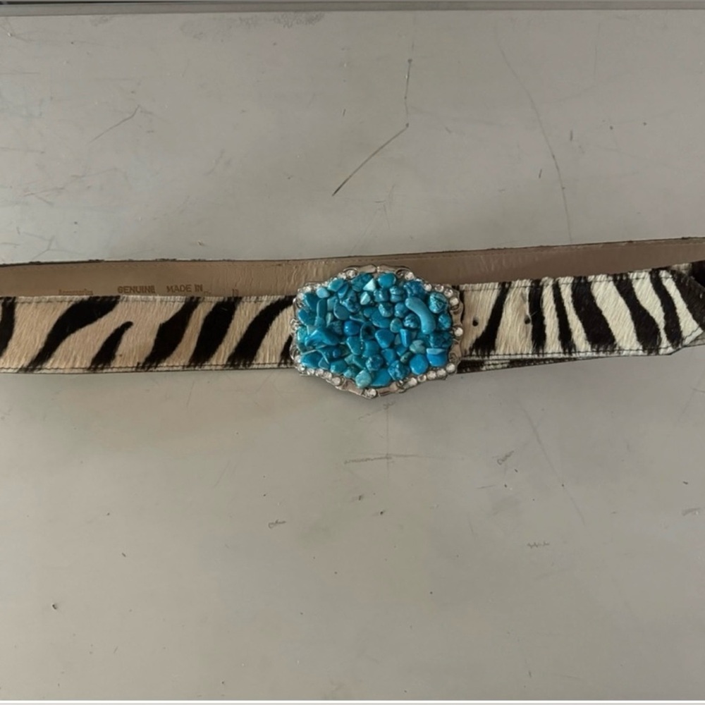 Western Zebra print cowhide belt-Turquoise buckle 45” x 1 1/2” great condition